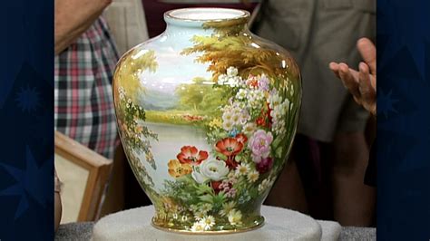 american Antiques Roadshow vases